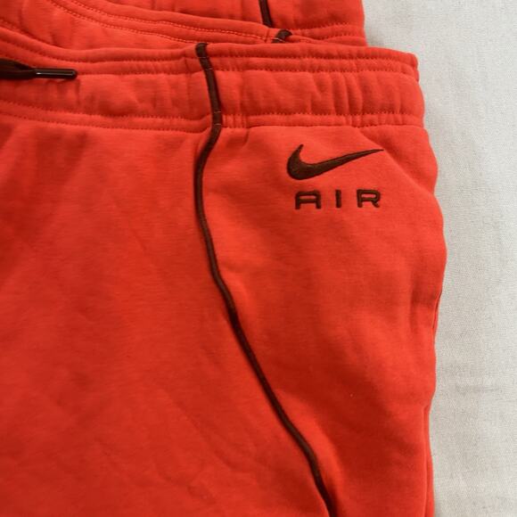 Nike Sweatpants Men 2XL Red Sportswear Club Fleece Drawstring Pocket Swoosh Gym - Picture 3 of 9